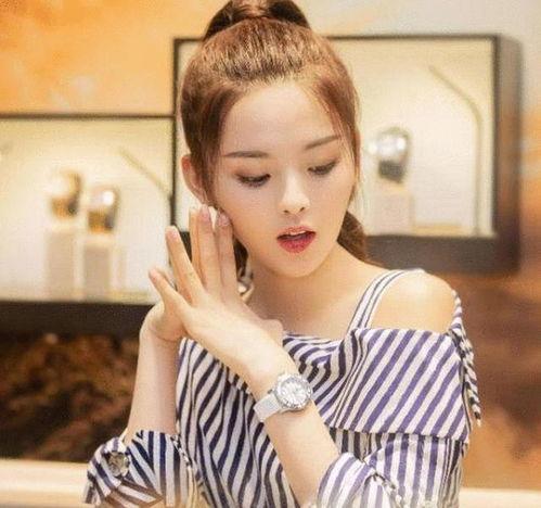 娱乐吃瓜君圆脸小花,娱乐吃瓜君带你揭秘娱乐圈小花背后的故事